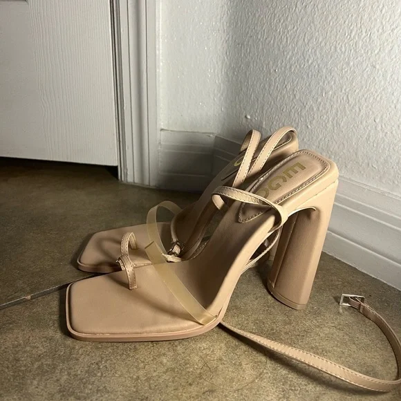 EGO NUDE HEELS - Picture 2 of 3